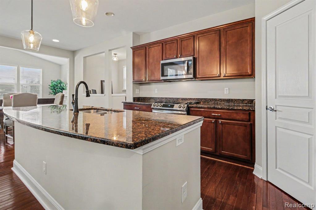 2227 Premier Lane, Canton, MI 48188 — Photo 22