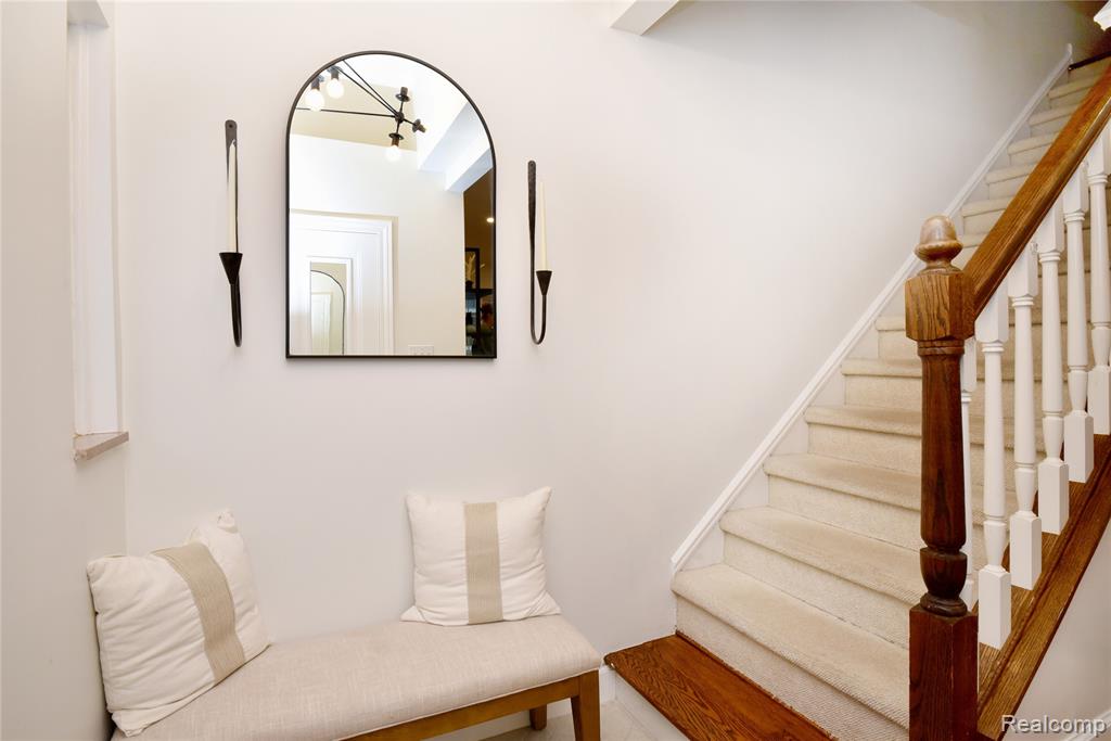 800 Maplegrove Avenue, Royal Oak, MI 48067 — Photo 22