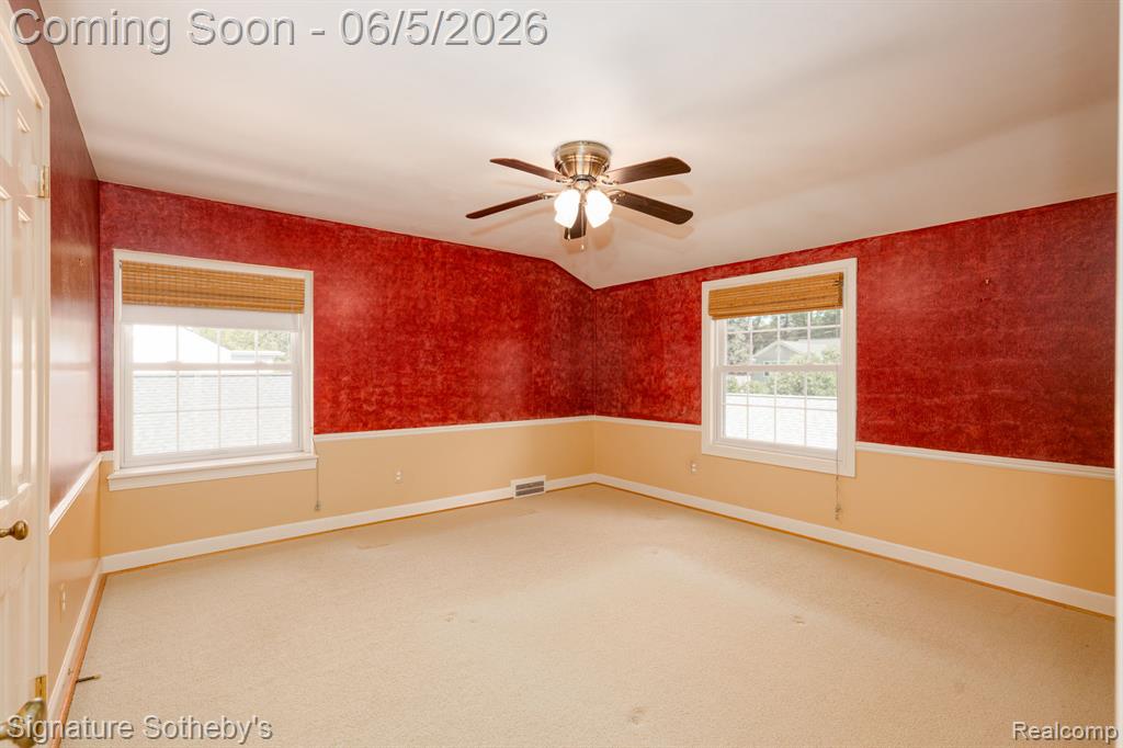 274 Hillcrest Avenue, Grosse Pointe, MI 48236 — Photo 27