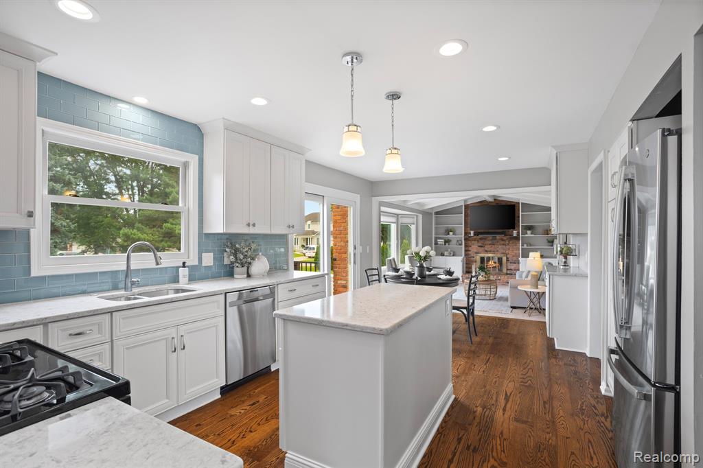 45550 DENISE, Plymouth, MI 48170 — Photo 8
