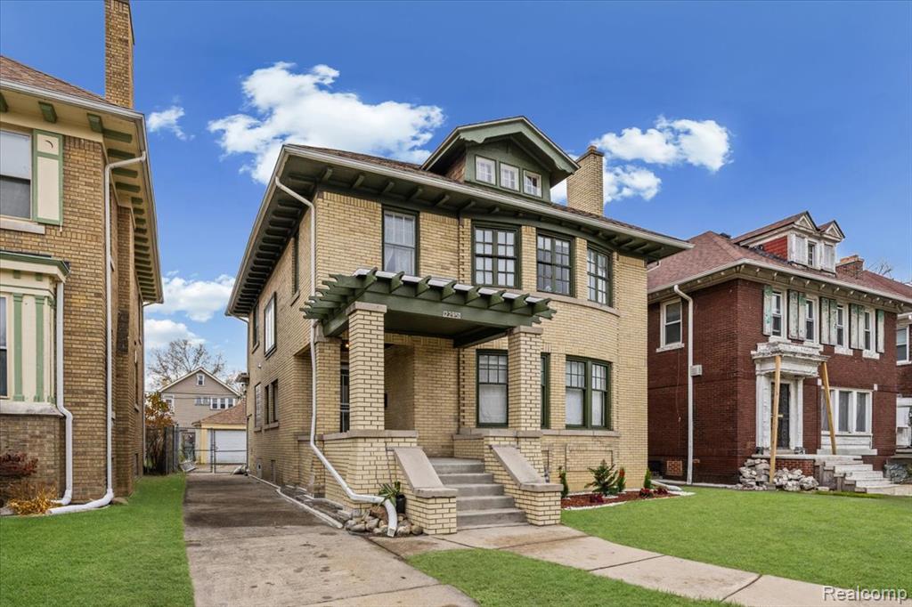 2295 Atkinson Street, Detroit, MI 48206 — Photo 2