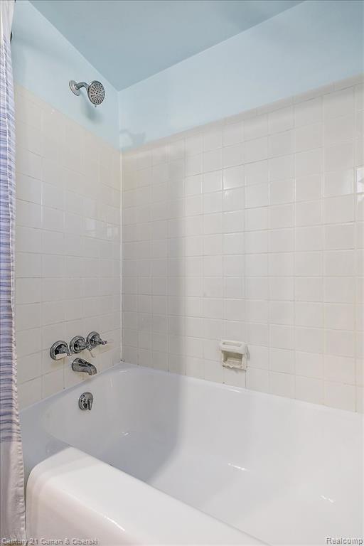 7841 Randy Drive, Westland, MI — Photo 17