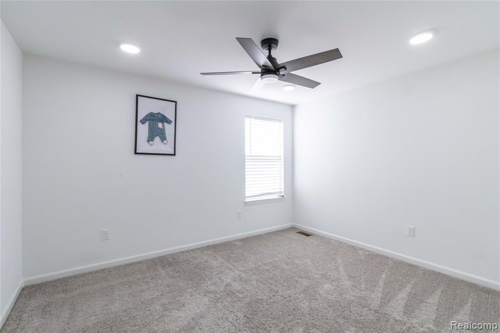 58295 International Drive, South Lyon, MI 48178 — Photo 34