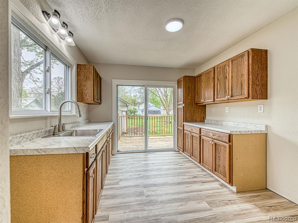 426 S East Street, Morenci, MI 49256 — Photo 3