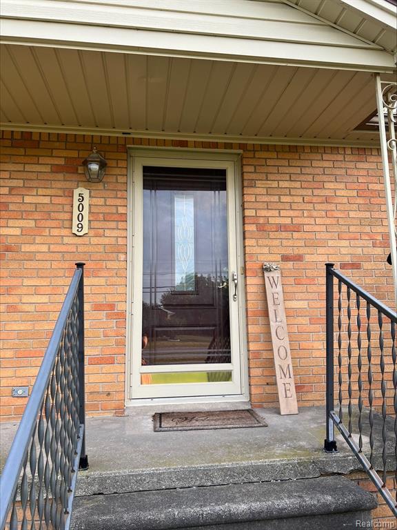 5009 W ALBAIN Road, Monroe, MI 48161 — Photo 3