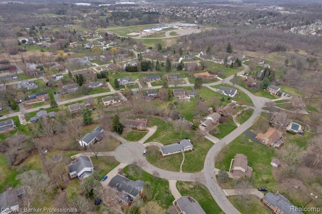 5082 BIRCH TREE Court, Grand Blanc, MI 48439 — Photo 39