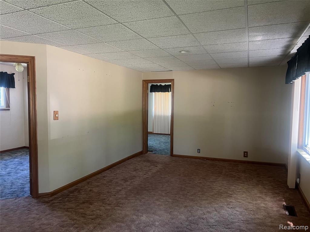 3918 Whitney Avenue, Flint, MI 48532 — Photo 9