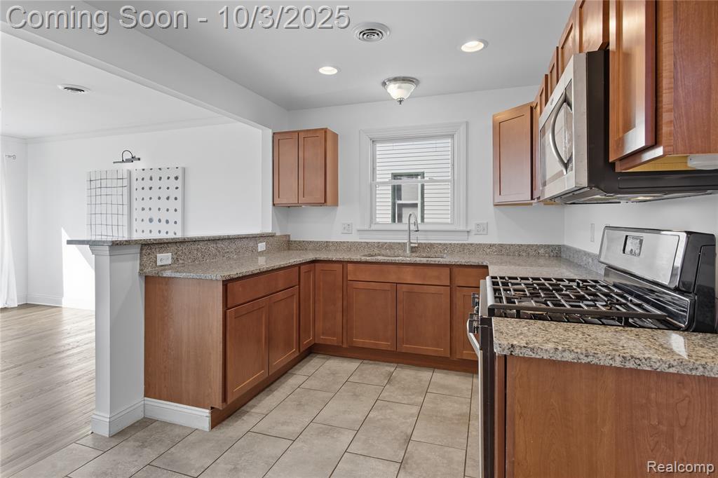 541 E Bennett Avenue, Ferndale, MI 48220 — Photo 11