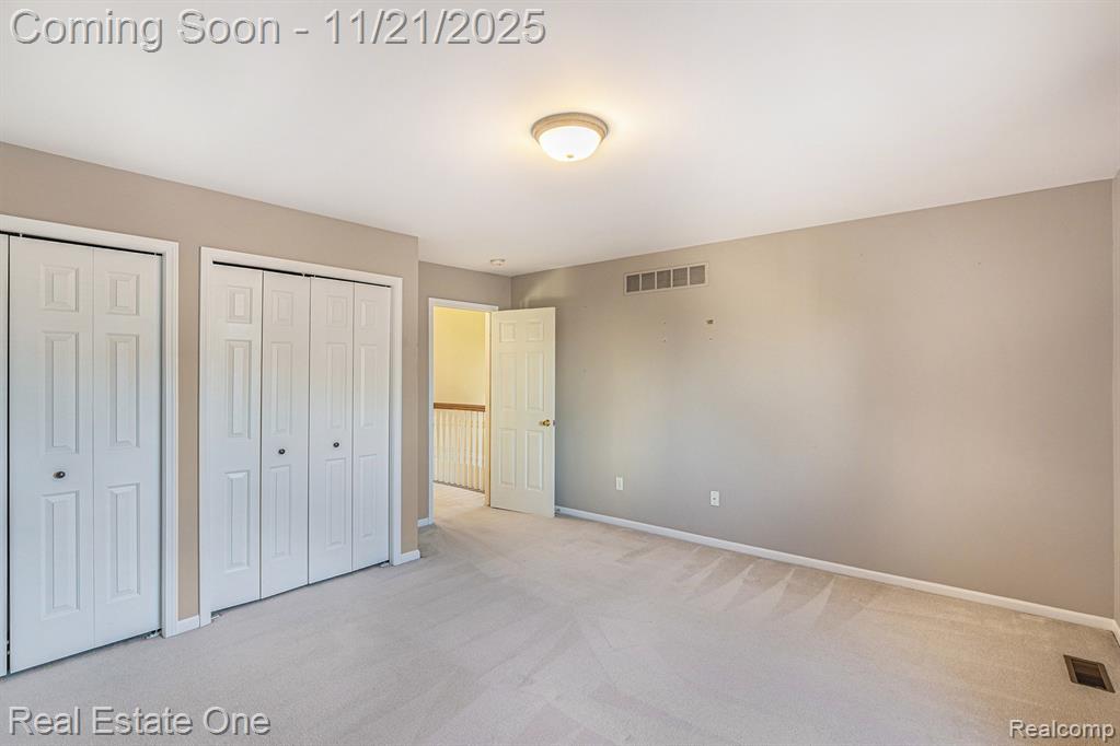 48082 Prestwyck Drive, Macomb, MI 48044 — Photo 25