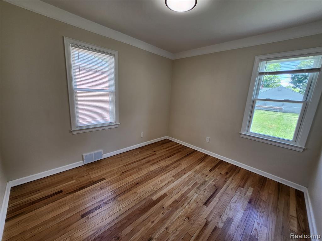 9938 Royal Grand, Redford, MI 48239 — Photo 10