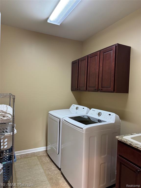 577 Acadia Court, Howell, MI 48843 — Photo 11