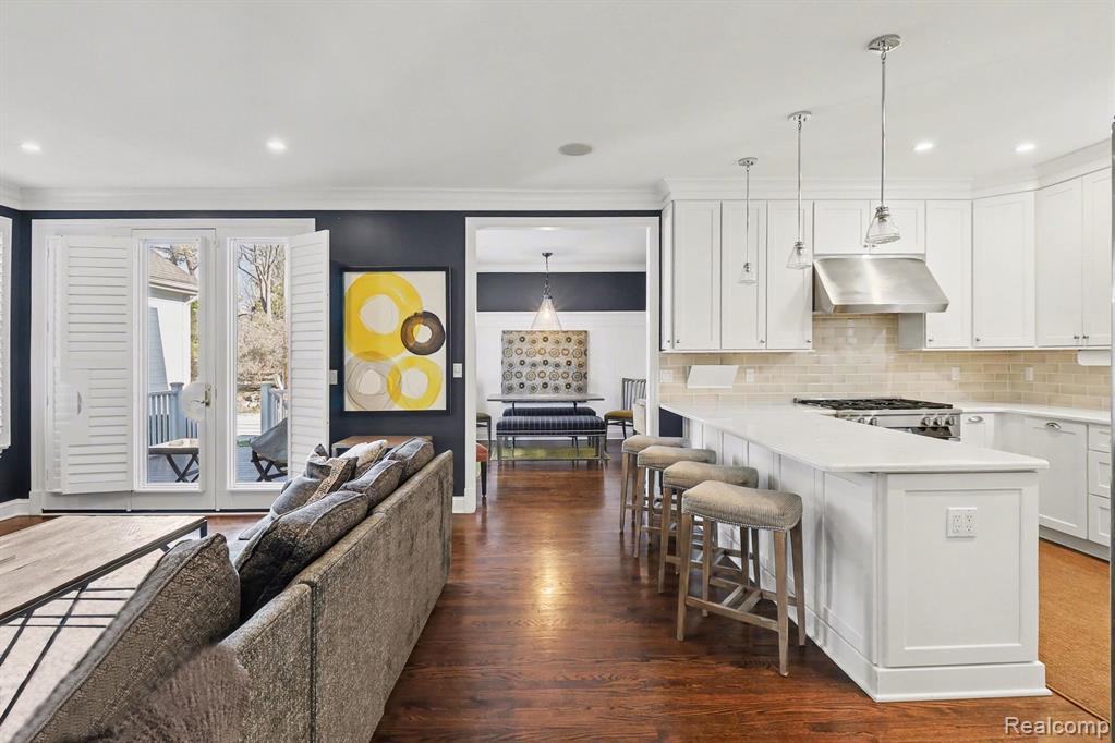 4 Riverbank Drive, Beverly Hills, MI 48025 — Photo 10
