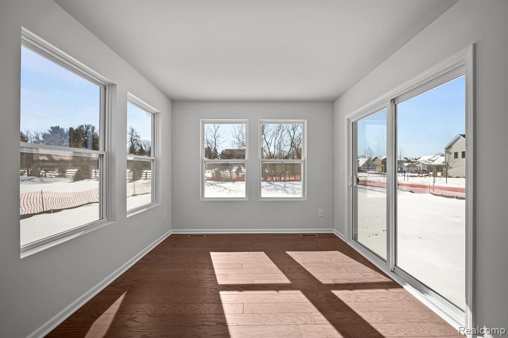 500 ELM Street, Chelsea, MI 48118 — Photo 8