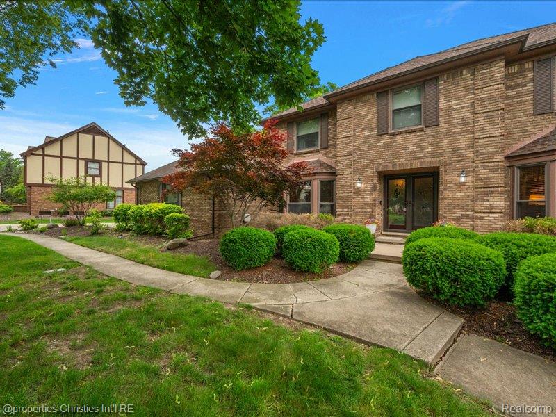 38696 Wakefield Court - Photo 3