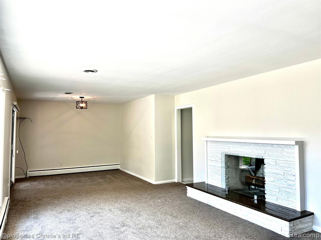 850 HELSTON Road, Bloomfield Hills, MI 48304 — Photo 12