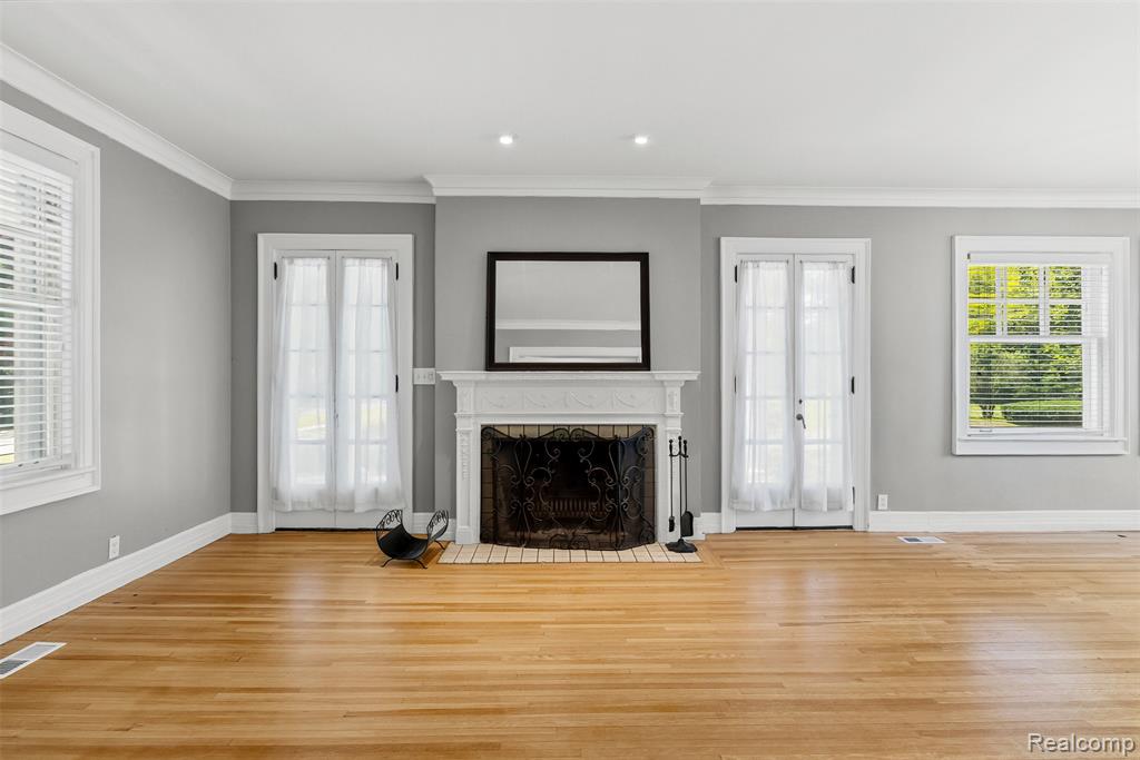 806 W Oliver Street, Owosso, MI 48867 — Photo 11
