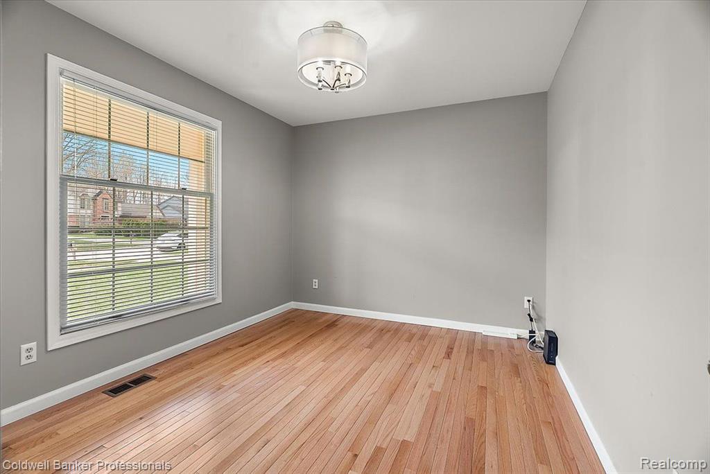 49132 PLUM TREE Drive, Plymouth, MI 48170 — Photo 14