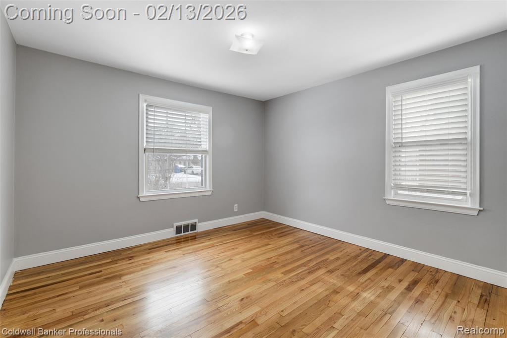 6821 N Lafayette Street, Dearborn Heights, MI 48127 — Photo 18