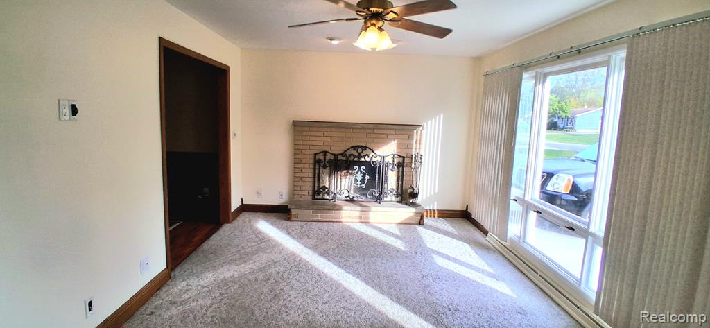 5352 Elmsford Drive, Flint, MI 48532 — Photo 3