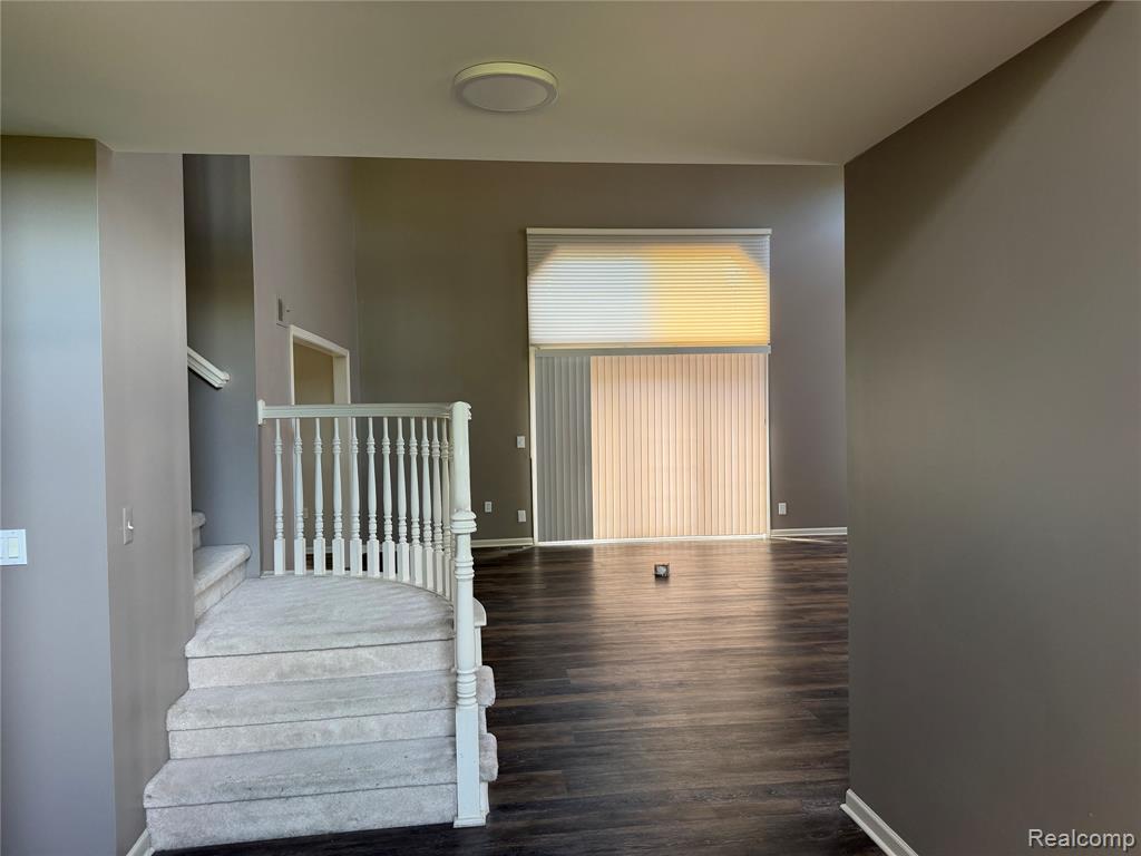 50015 Cooke Avenue, Plymouth, MI 48170 — Photo 2