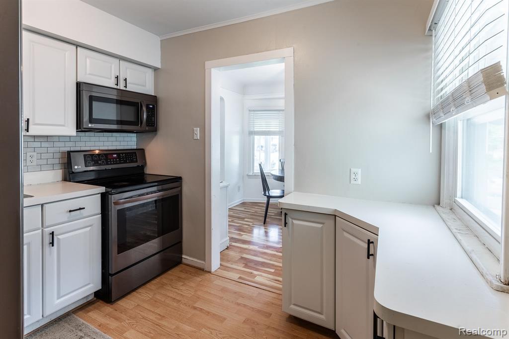 4346 BIDDLE Street, Wayne, MI 48184 — Photo 11