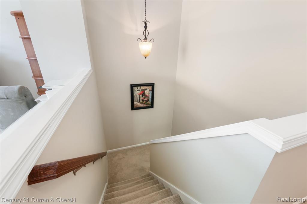 1086 Paddock Drive, South Lyon, MI 48178 — Photo 37