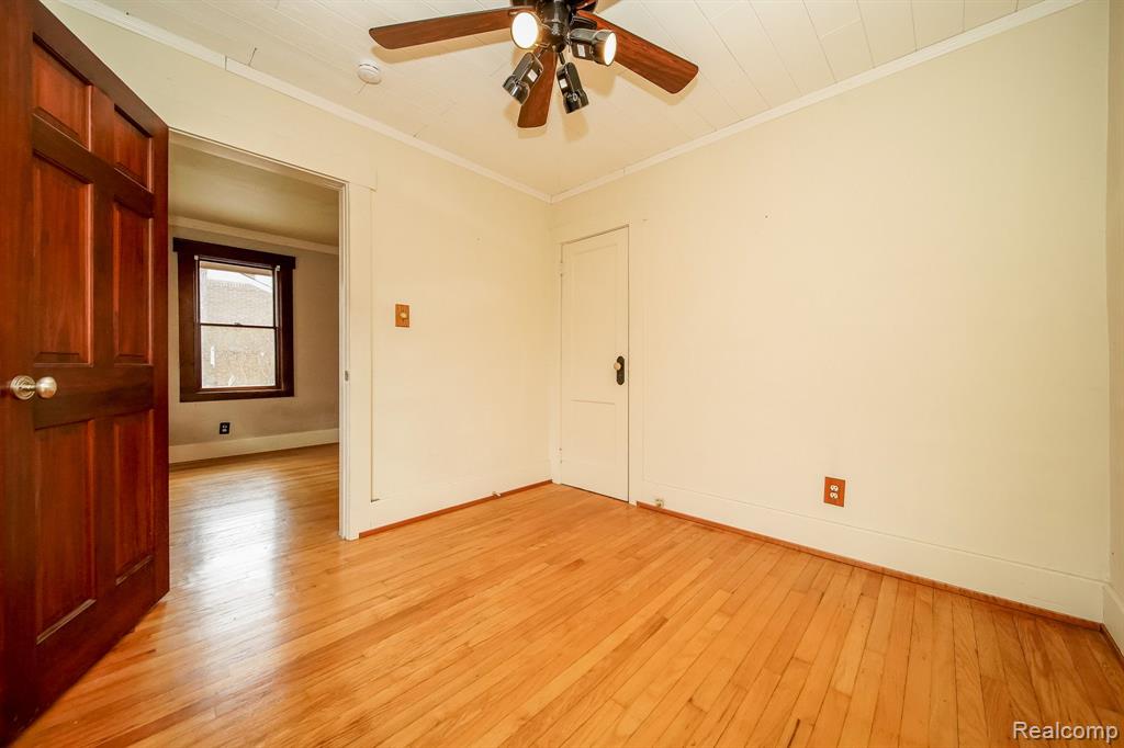 873 HENDRICKSON Boulevard, Clawson, MI — Photo 49