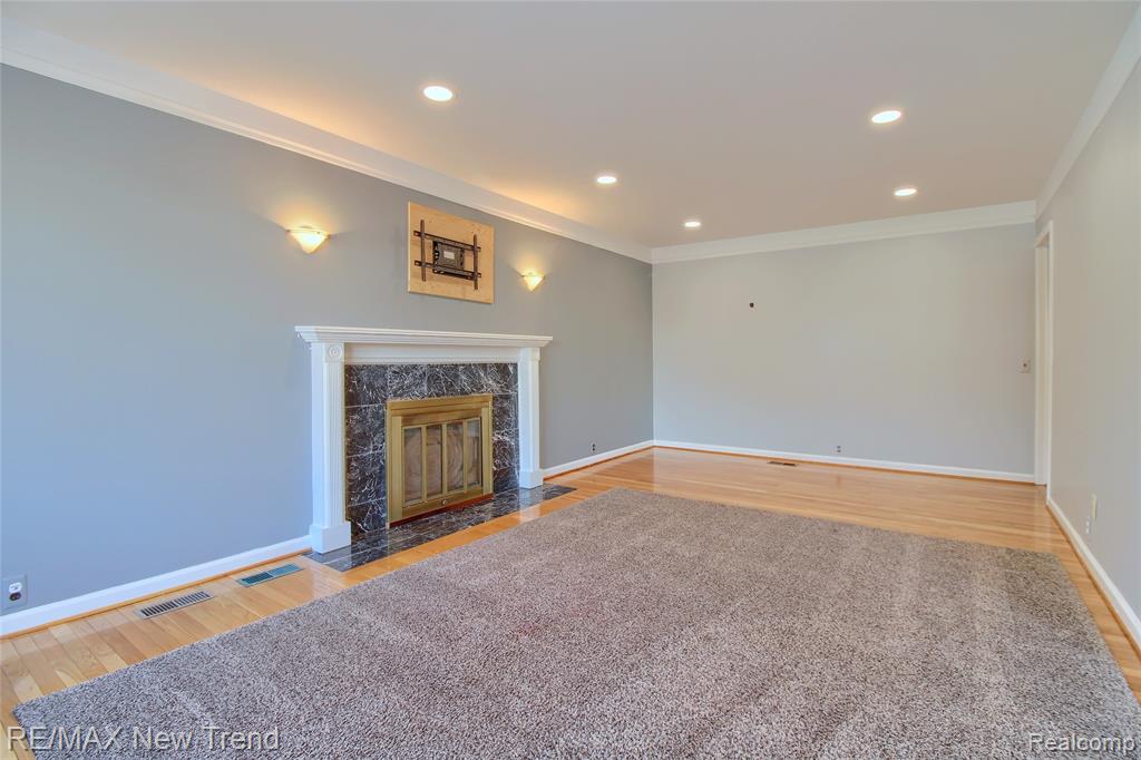 5794 Willow Creek Drive, Canton, MI 48187 — Photo 15