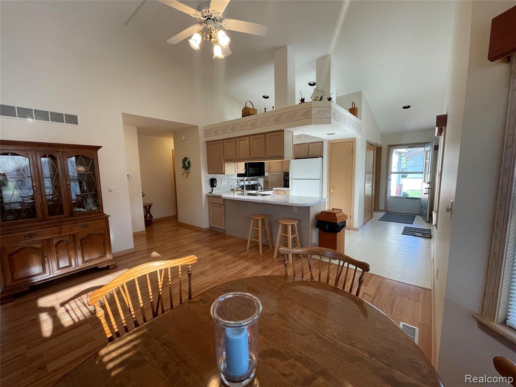 9142 Luea Lane, Swartz Creek, MI 48473 — Photo 15