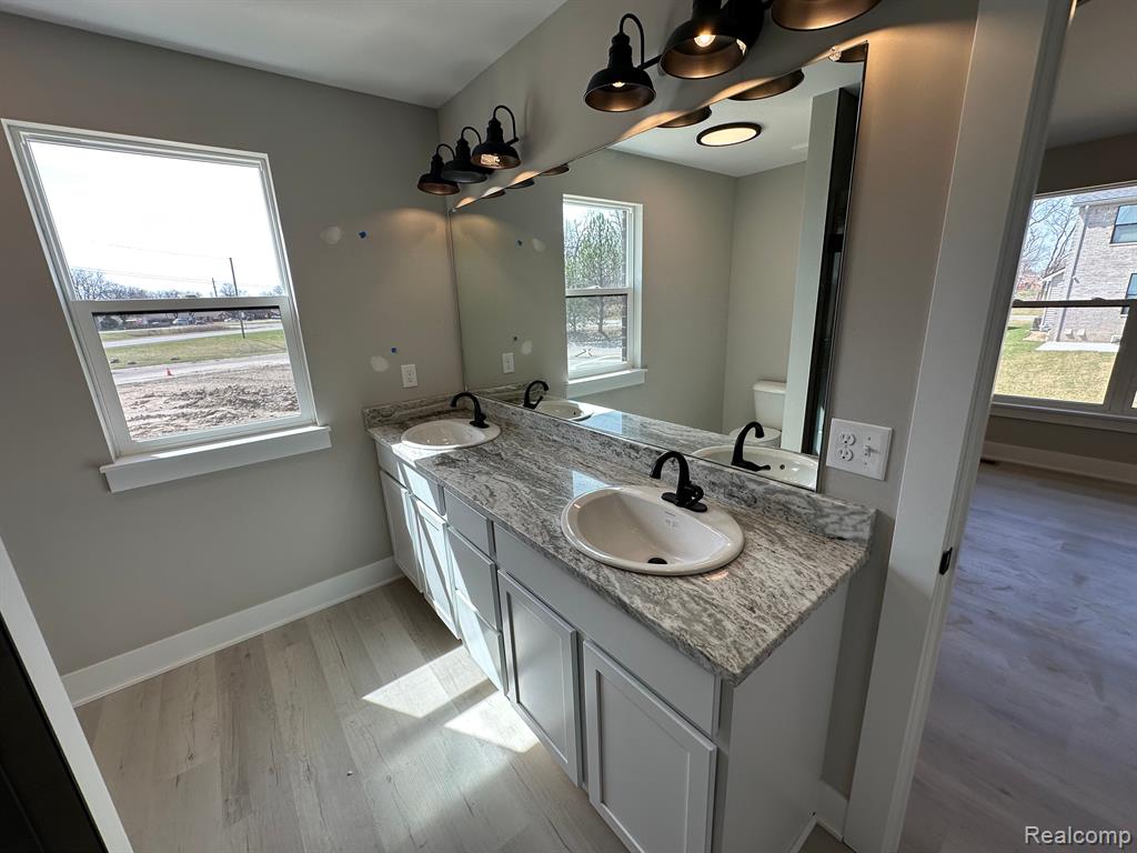4602 ORVILLE Drive, Trenton, MI 48183 — Photo 17