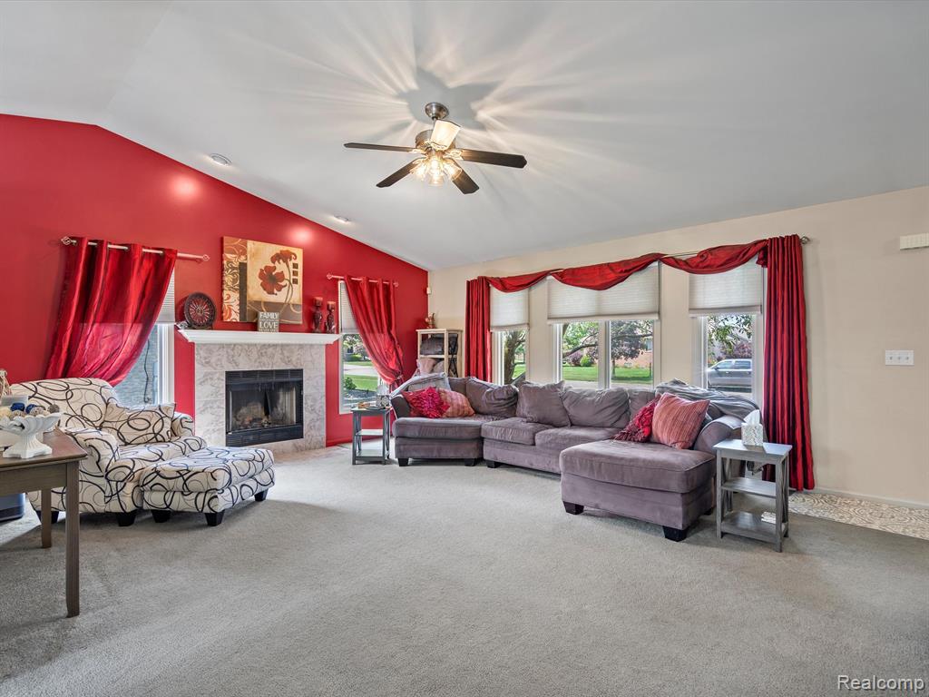 47416 DALLAS Lane, Macomb, MI 48044 — Photo 7
