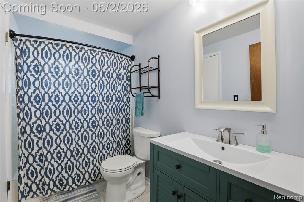578 Worchester Street, Westland, MI 48186 — Photo 11