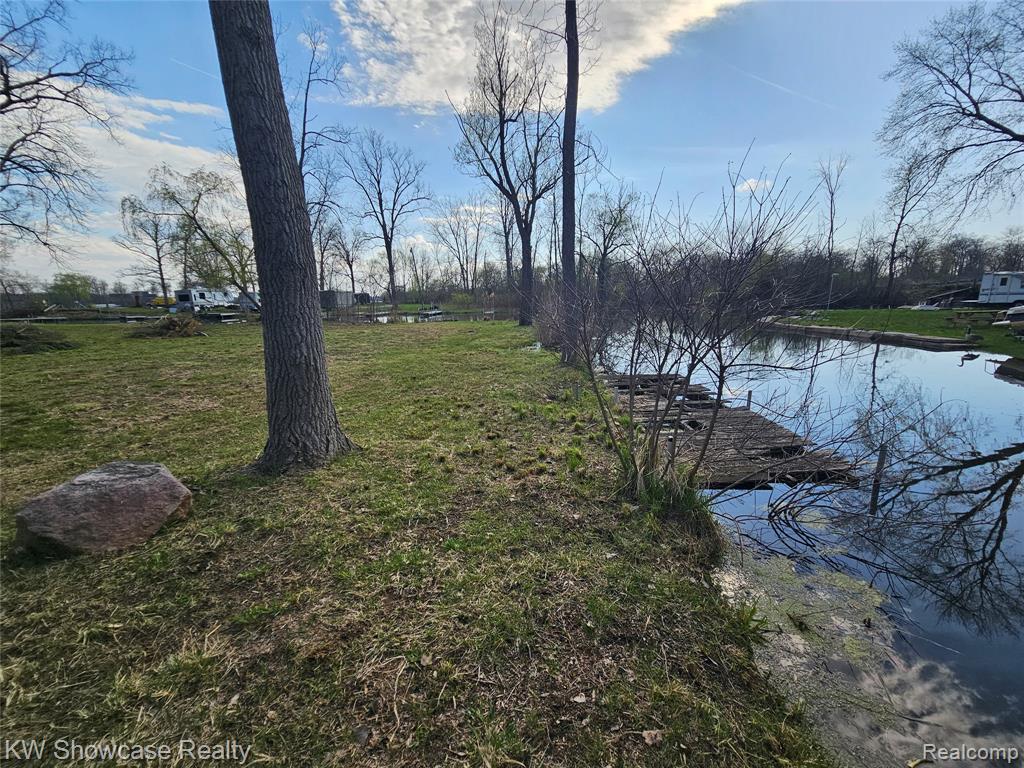 4120 Navarra Court, White Lake, MI 48383 — Photo 13