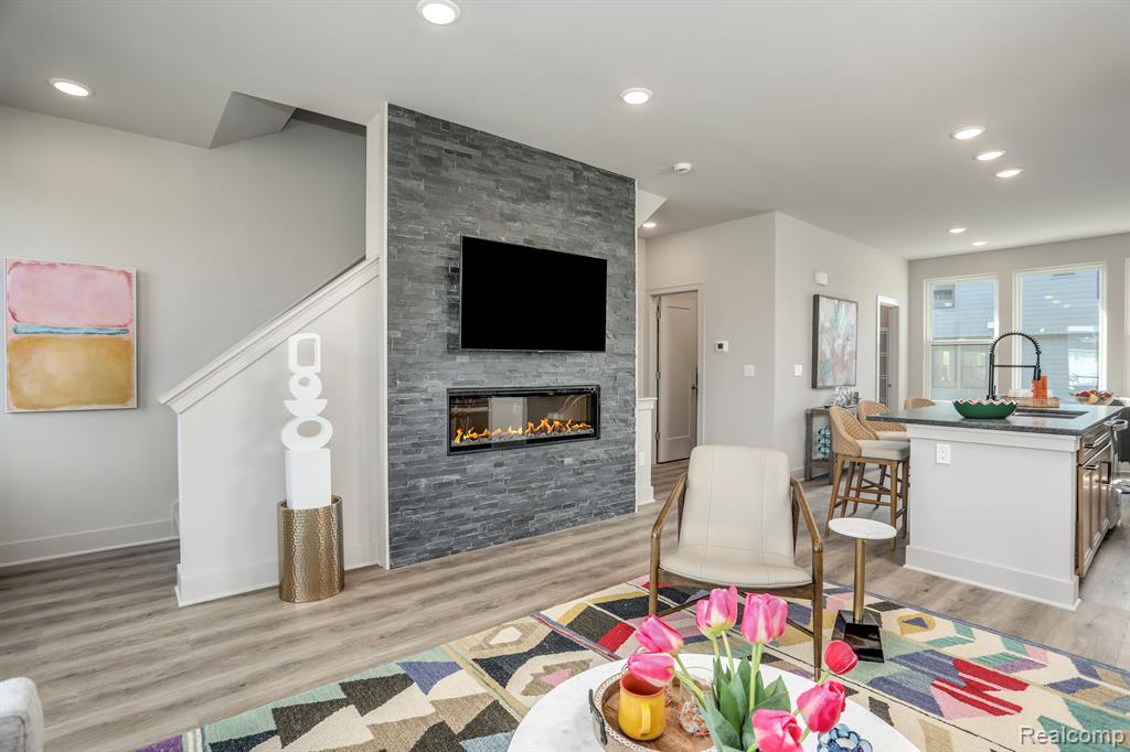 2125 Evergreen Lane, 30, Ann Arbor, MI 48103 — Photo 11