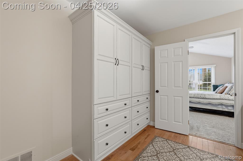 16318 Country Knoll Drive, Northville, MI 48168 — Photo 16