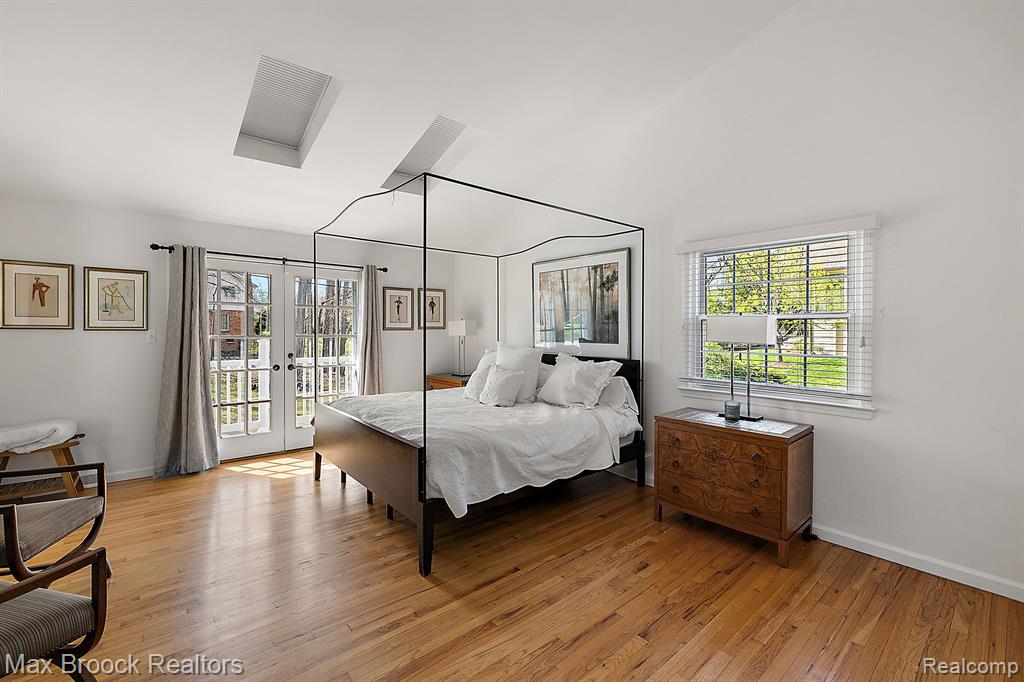 4384 SUNNINGDALE Drive, Bloomfield Hills, MI 48302 — Photo 20