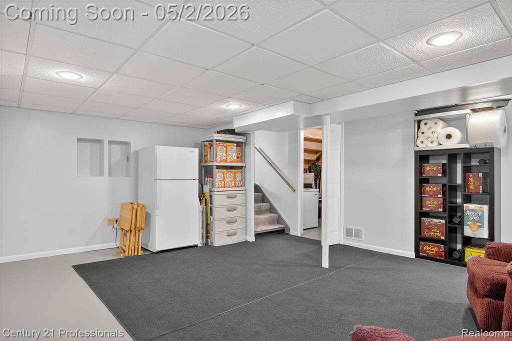 45560 Edgewood Court, Canton, MI 48187 — Photo 34