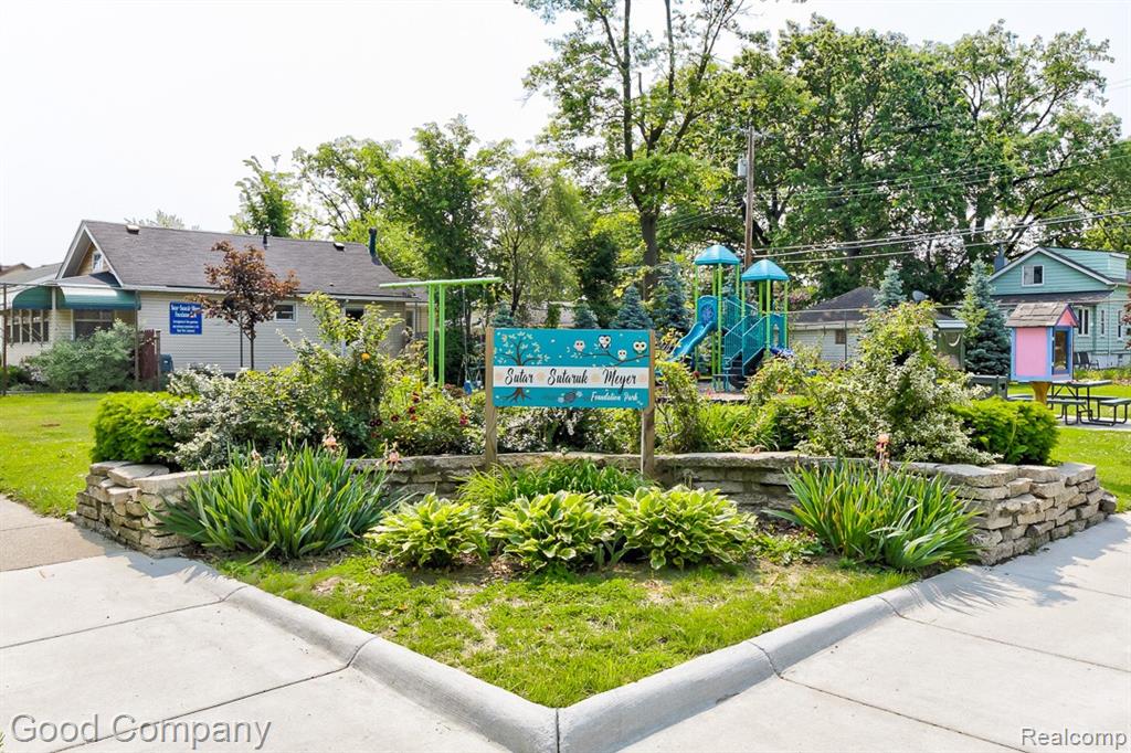 720 E Granet Avenue, Hazel Park, MI 48030 — Photo 49