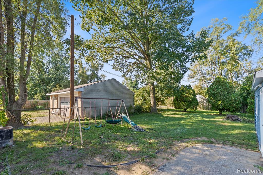 1161 Rambling Road, Ypsilanti, MI 48198 — Photo 23