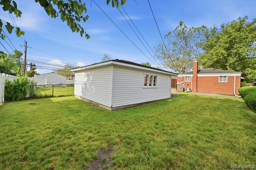 5918 N Lafayette Street, Dearborn Heights, MI 48127 — Photo 26