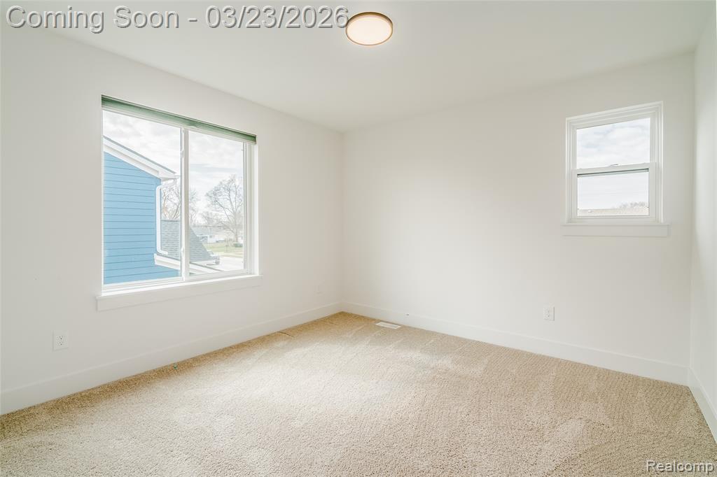 25800 Groveland, Roseville, MI 48066 — Photo 20