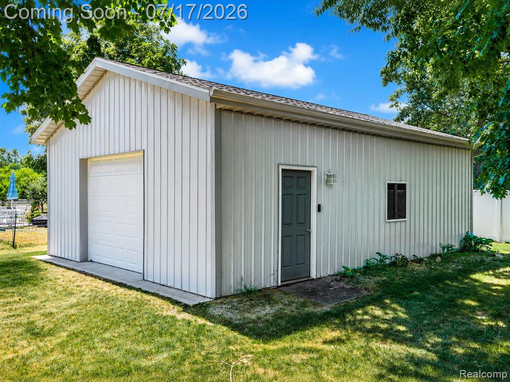 7030 Jennings Road, Swartz Creek, MI 48473 — Photo 23
