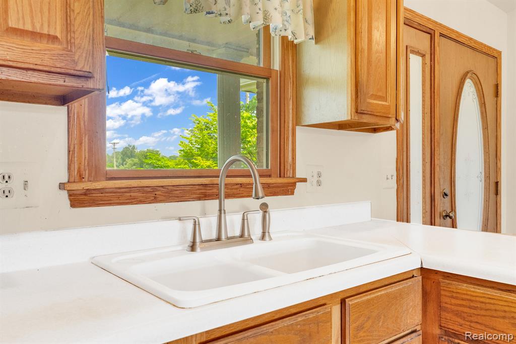5562 Sheridan Line Road, Croswell, MI 48422 — Photo 22