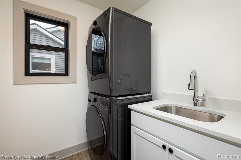 9453 Brookline Avenue, Plymouth, MI 48170 — Photo 16