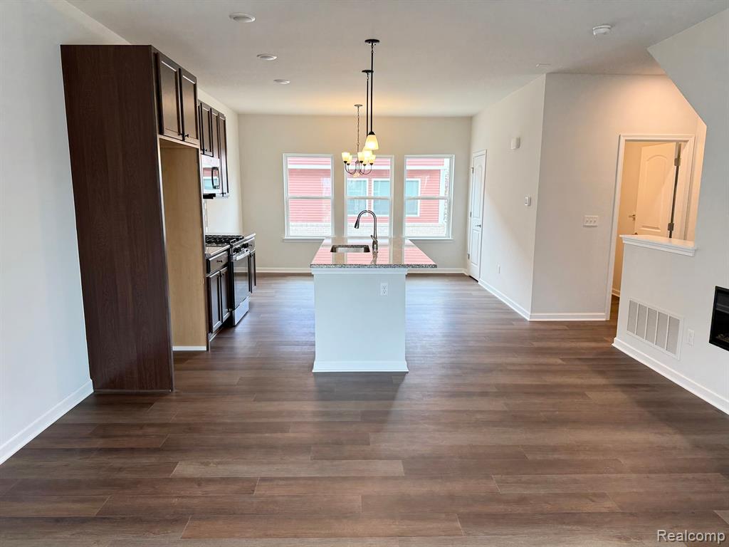 4825 Ludlow Lane, Troy, MI 48085 — Photo 6