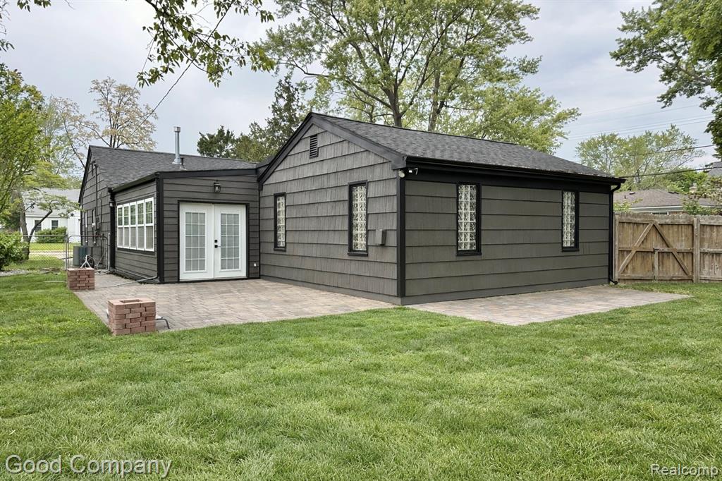 626 E Windemere Avenue, Royal Oak, MI 48073 — Photo 33