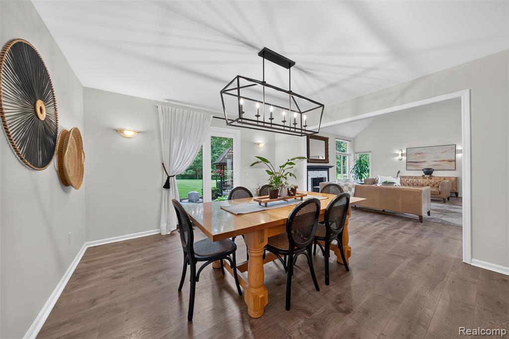 6713 Aurora Drive, Troy, MI 48098 — Photo 38