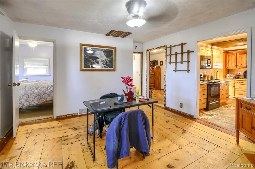 5079 JEFFERSON Road, North Branch, MI 48461 — Photo 13