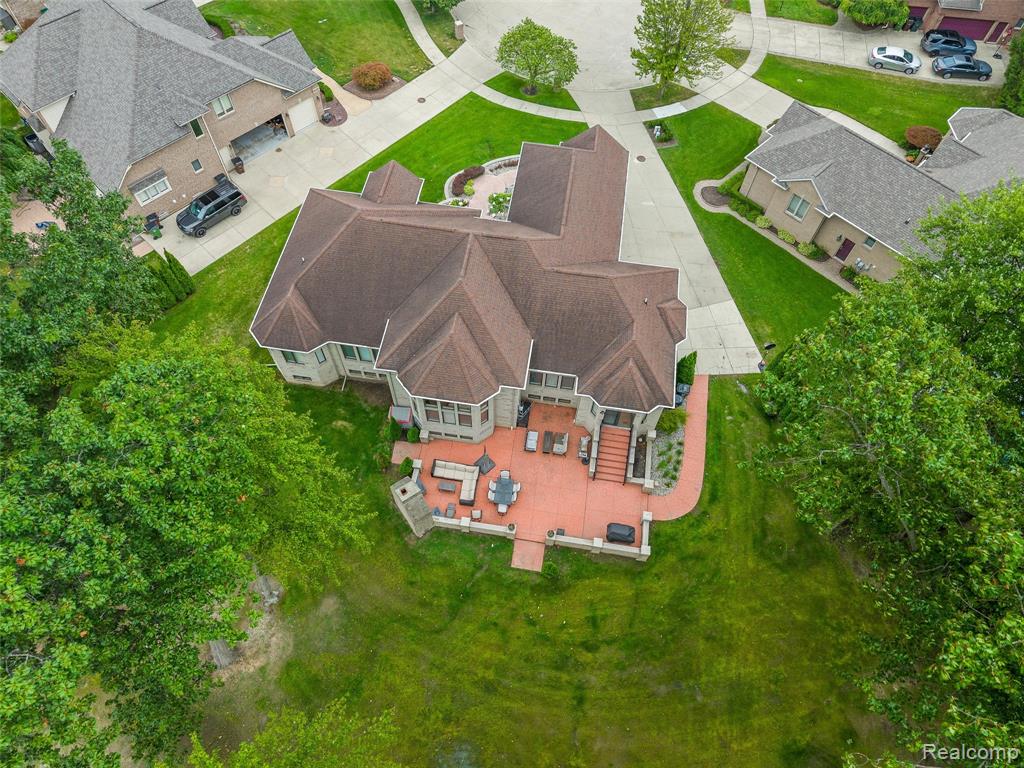 52041 Loon Court, Shelby Twp, MI 48315 — Photo 55