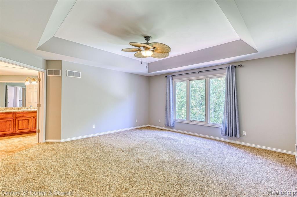 61321 BURNINGWOOD Drive, Washington, MI — Photo 13